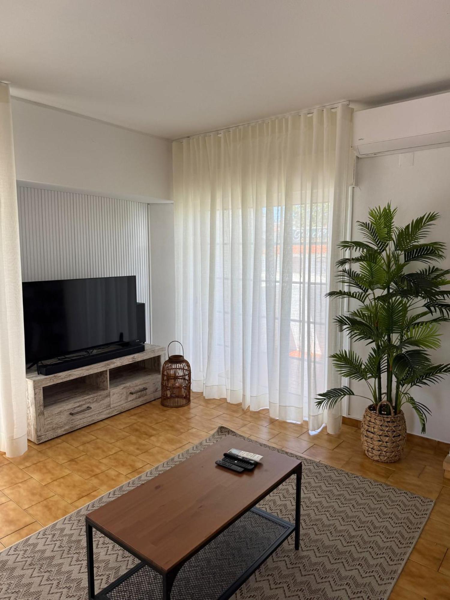 Cozy Apartment Oura Beach アルブフェイラ エクステリア 写真