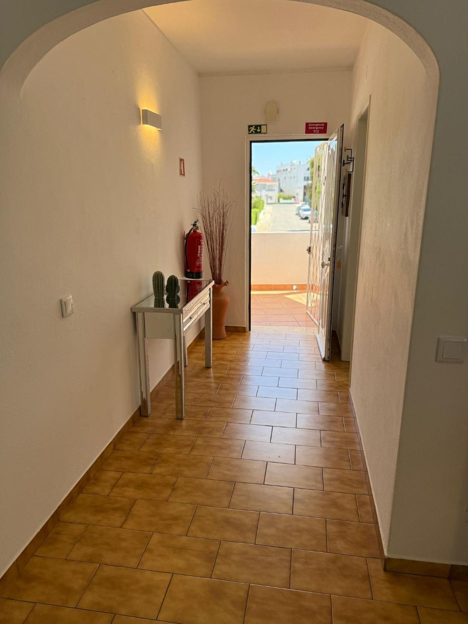 Cozy Apartment Oura Beach アルブフェイラ エクステリア 写真